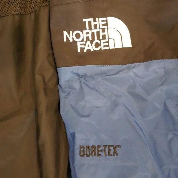 The North Face Gore-Tex Women's Ski Jacket - Picture 7 of 7